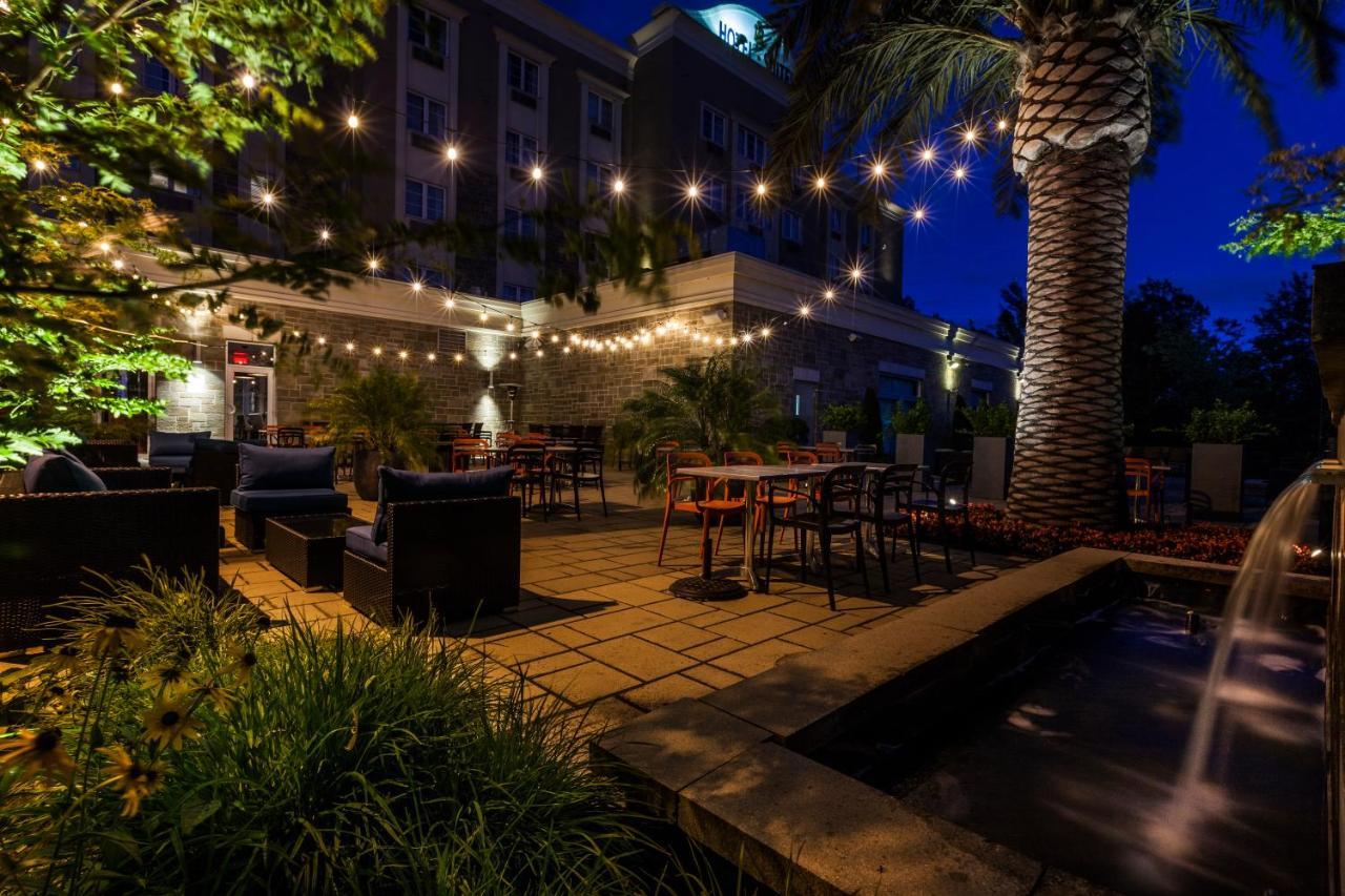 Imperia Hotel Et Suites Terrebonne Εξωτερικό φωτογραφία