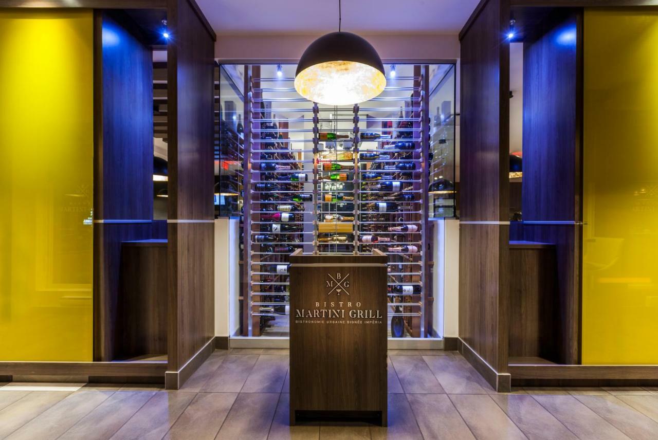 Imperia Hotel Et Suites Terrebonne Εξωτερικό φωτογραφία